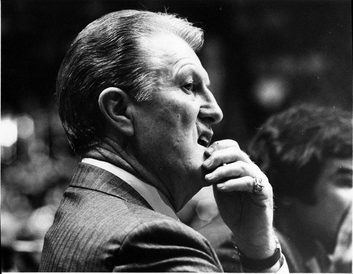 Legendary South Carolina coach Frank McGuire