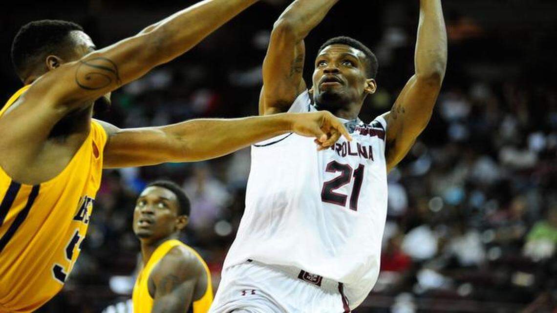 
Demetrius Henry (21) 
