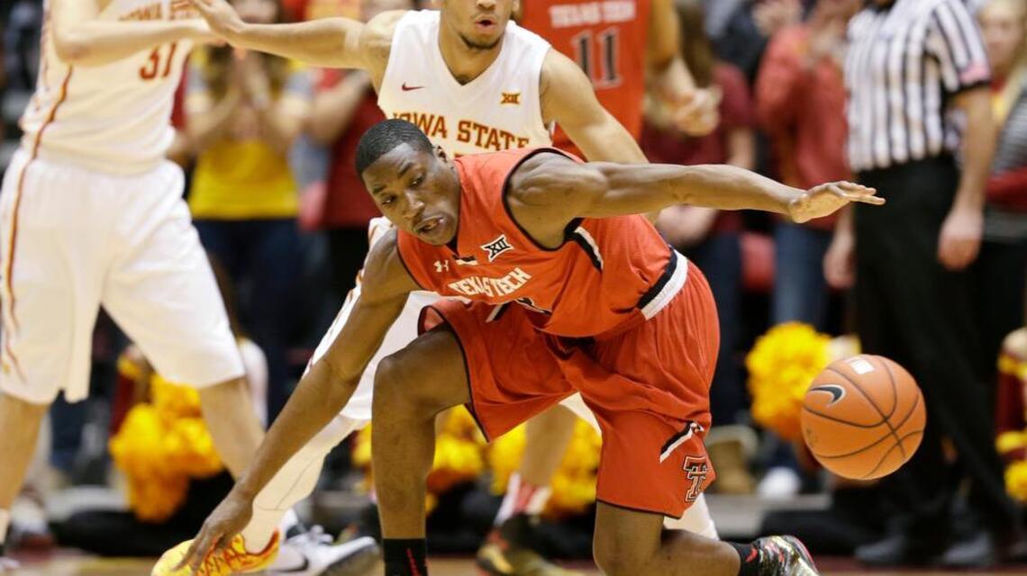 Report: Nation’s fifth-leading scorer looking at South Carolina basketball