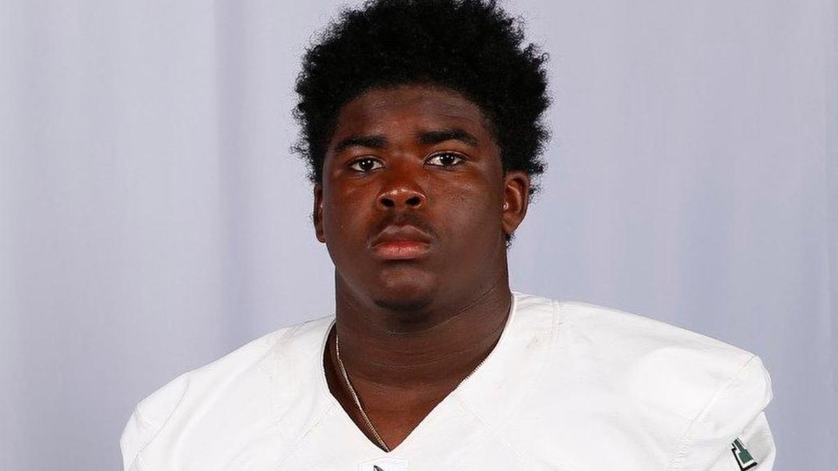 Miami Central High's Keir Thomas enrolled at South Carolina this month.
