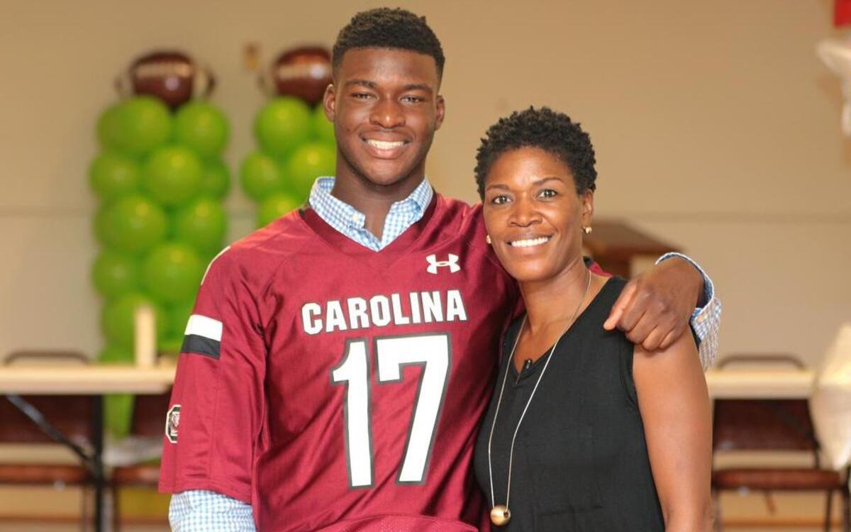 OrTre Smith and his mom, Tashia Greene, who played volleyball at Clemson from 1989-1990.