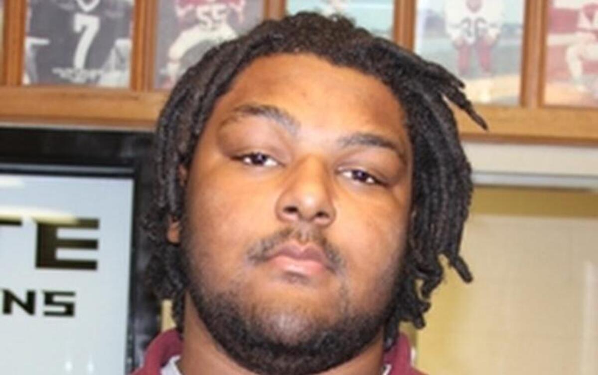 
Akeem Cooperwood
