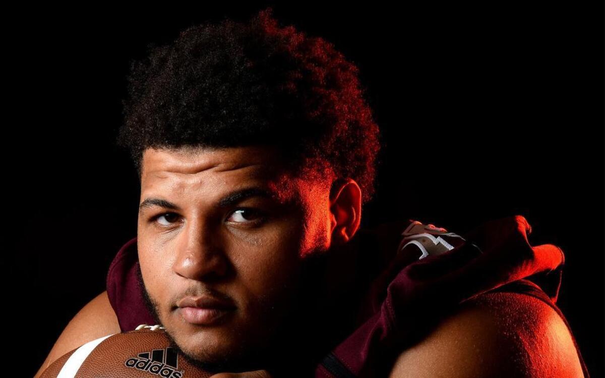 Harding High lineman Jovaughn Gwyn is tracking as a top national recruit.