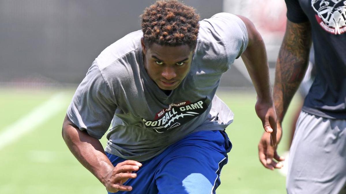 Davonne Bowen at the Will Muschamp Football Camp on Saturday