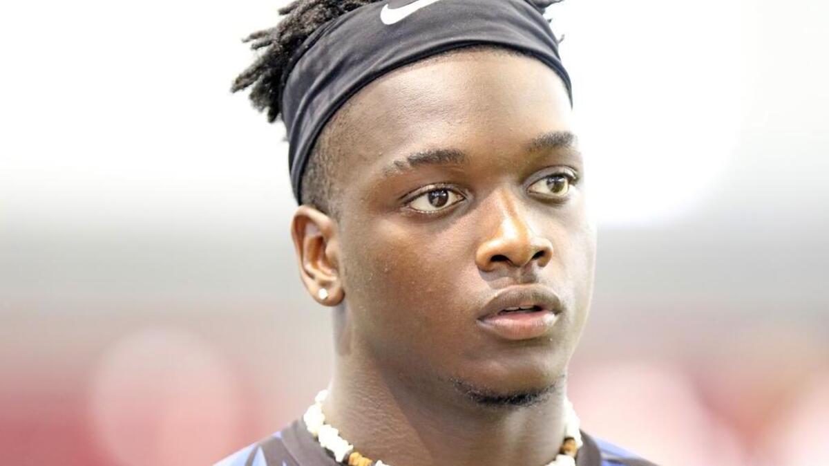 Fort Dorchester quarterback and Class of 2018 recruit Dakereon Joyner