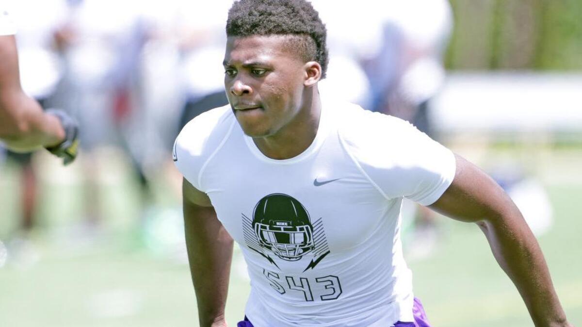 Michel Dukes, a Class of 2019 running back from First Baptist Church School in Charleston