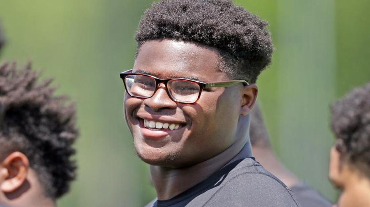 Class of 2018 defensive lineman Rick Sandidge of Concord, NC