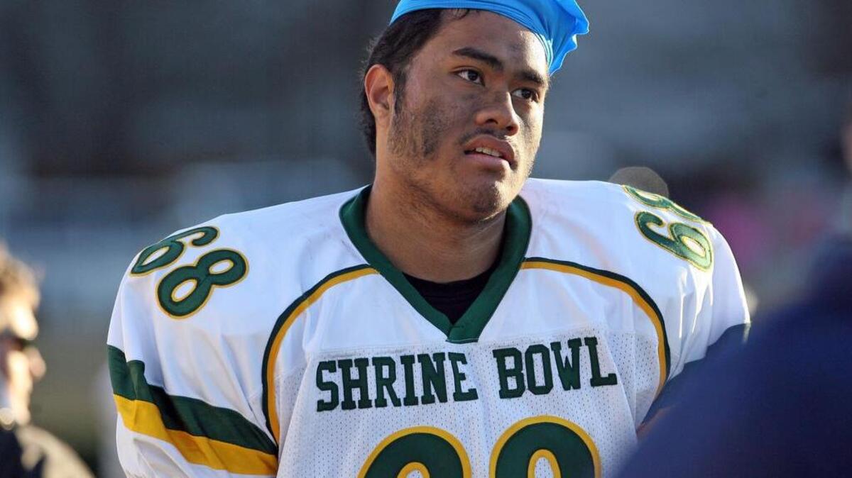 Offensive lineman and South Carolina commitment Pete Leota