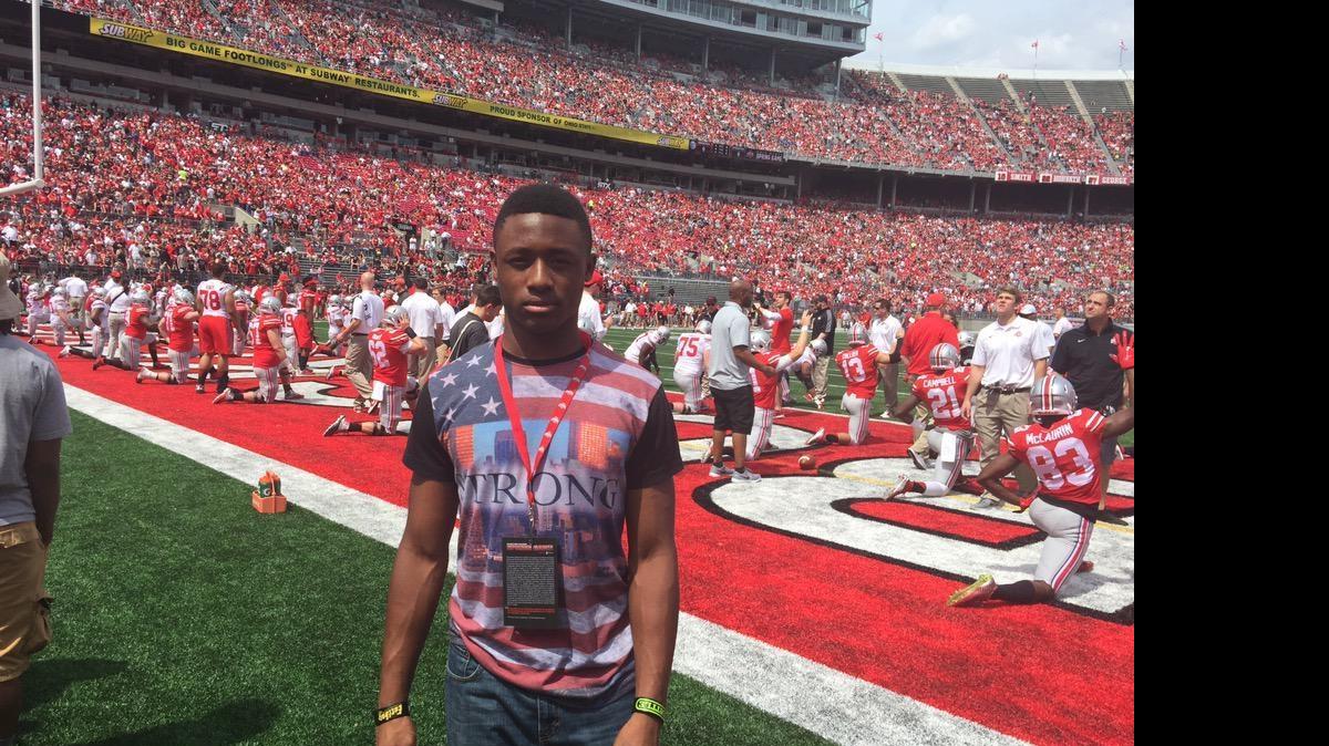 
Owen Pappoe is a Class of 2019 linebacker from the Atlanta area. His offer list includes South Carolina, Tennessee, Michigan, Boston College and Auburn, among others.
