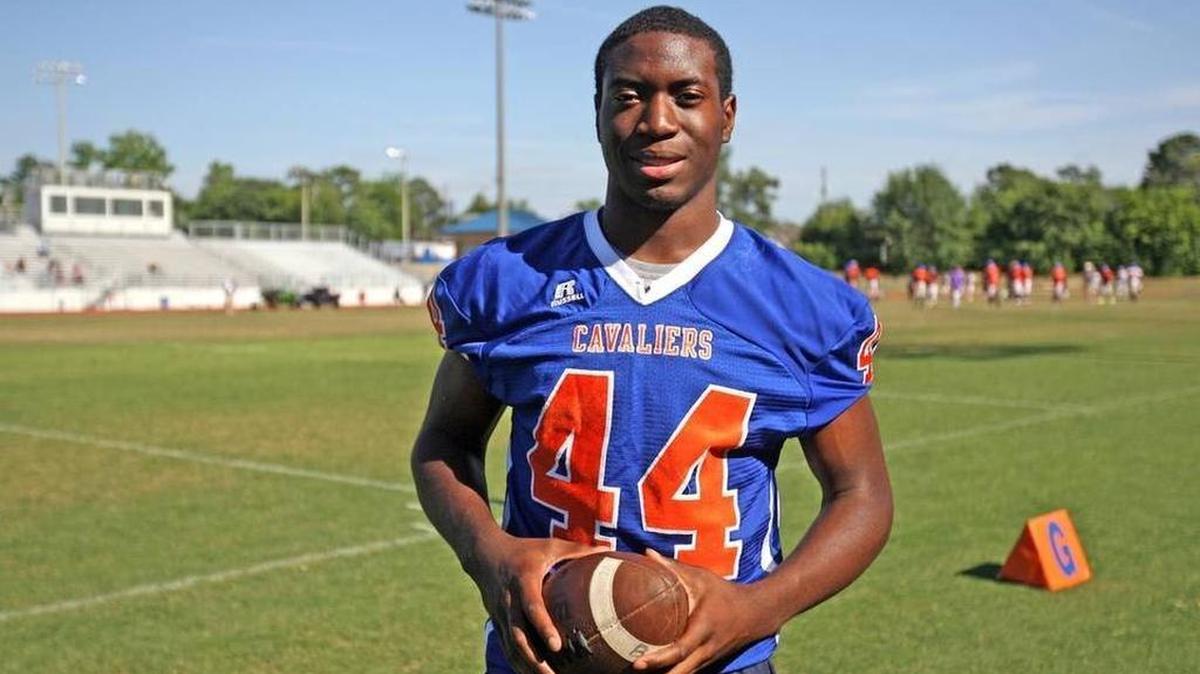 Richland Northeast linebacker T.J. Brunson