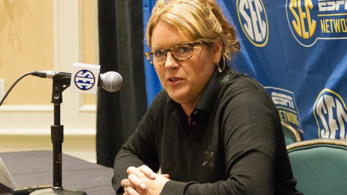 Former Vanderbilt head coach Melanie Balcomb is now a part of Dawn Staley’s staff at USC.