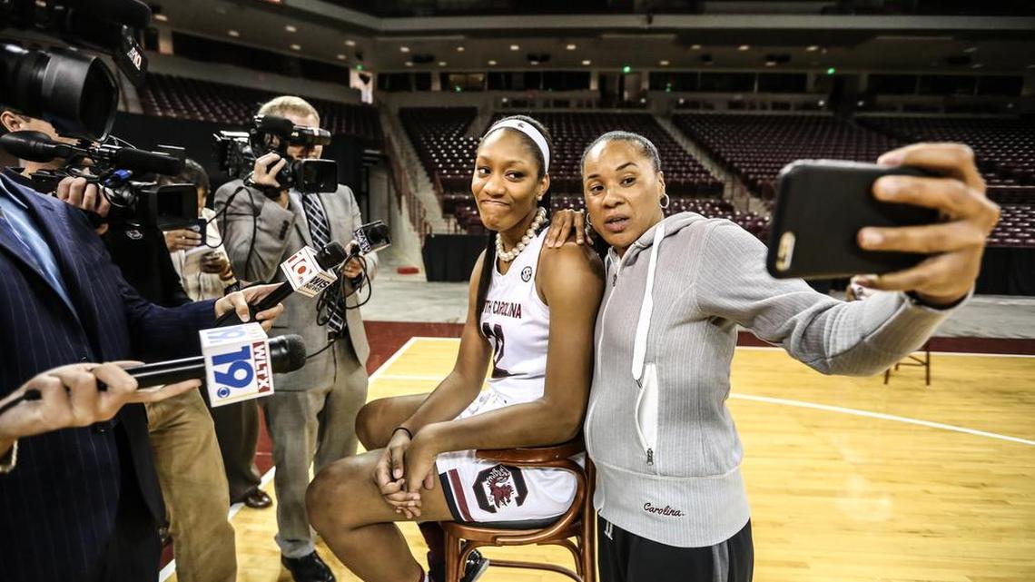 Dawn Staley takes a selfie with A'ja Wilson after she stole her phone from the lockeroom during media day.