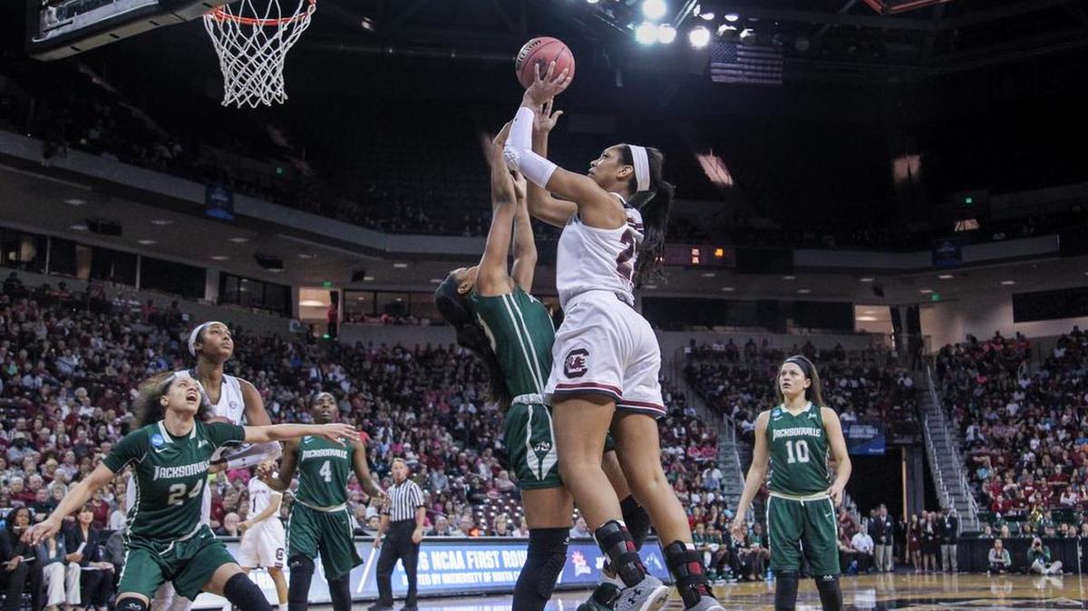 South Carolina's A'ja Wilson (22) will be among the team’s leaders again in 2016-17.