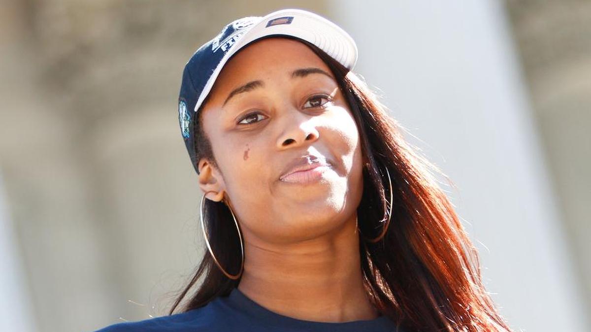 Alaina Coates at South Carolina’s national championship parade in 2017