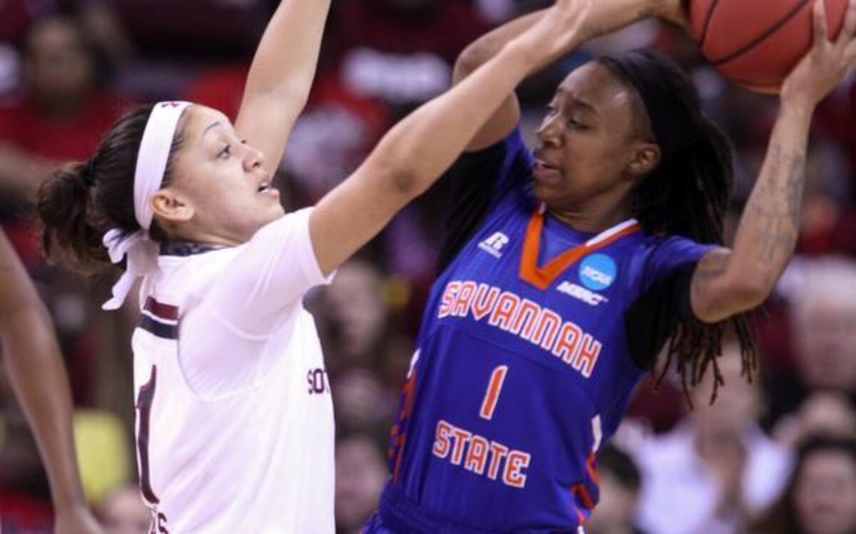 Bianca Cuevas, left, and the Gamecocks play at Savannah State on Wednesday.
