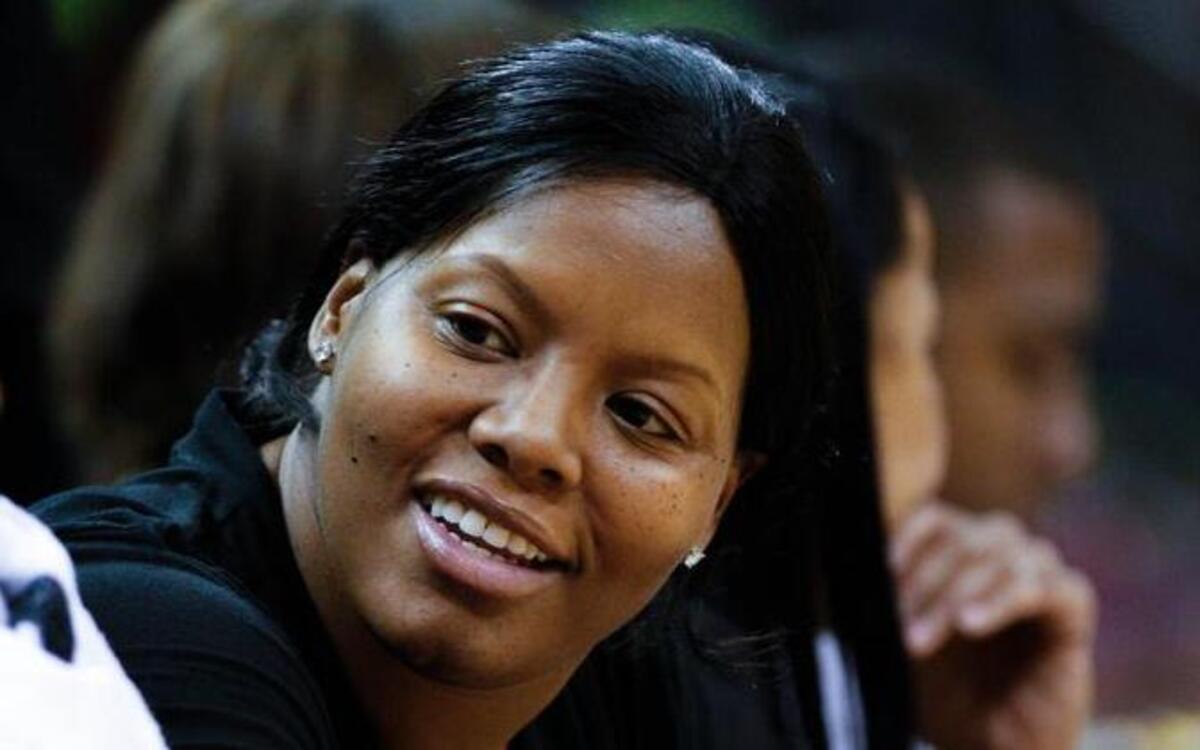South Carolina assistant coach Nikki McCray-Penson played for Pat Summitt at Tennessee from 1992-95, helping the team to three SEC regular-season championships and earning SEC Player of the Year and All-America honors in her junior and senior seasons.