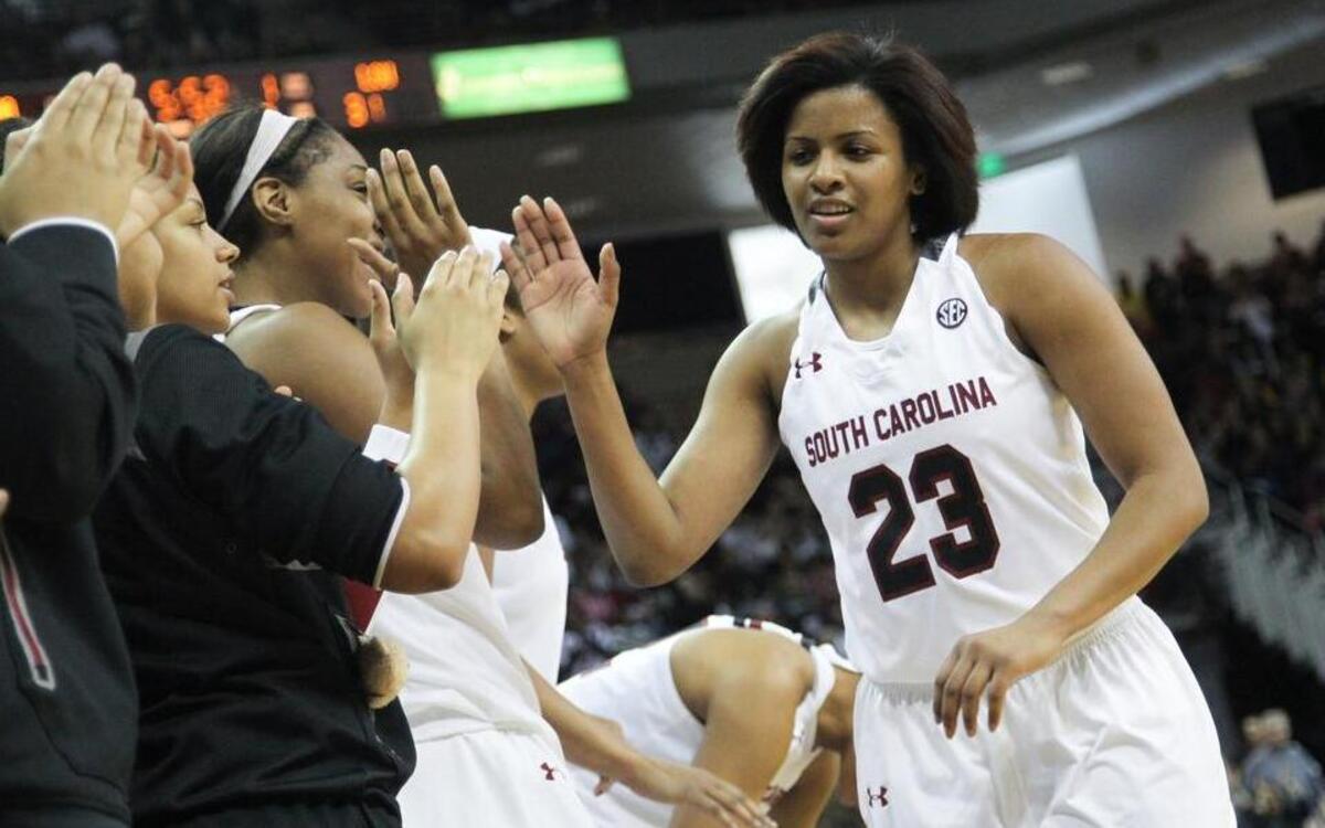 South Carolina's Tina Roy (23)