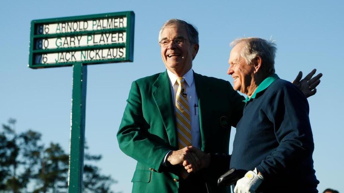 Billy Payne, CEO and Chairman of Augusta National Golf Club, shakes hands with Jack Nicklaus during the ceremonial first tee before the first round of the Masters golf tournament Thursday, April 7, 2016, in Augusta, Ga.