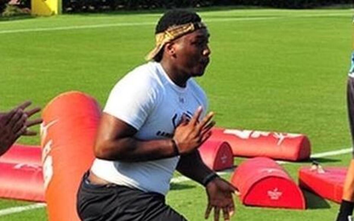 
Nyles Pinckney
