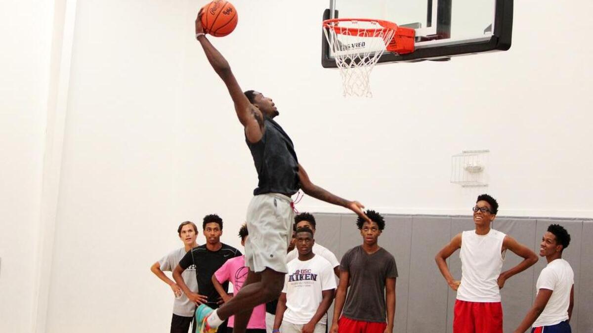 Gray Collegiate’s Jalek Felton