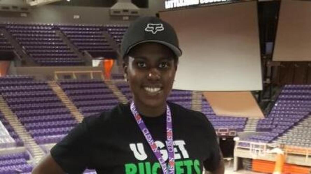 Spring Valley’s Ashley Williamson committed to play basketball at Clemson.