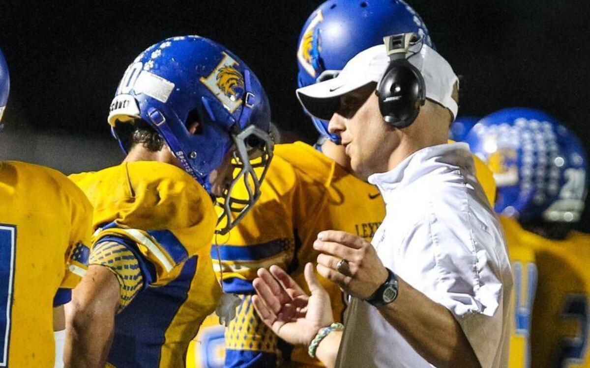 
Lexington's head coach Josh Stepp and quarterback Donny Baker

