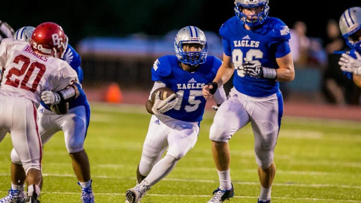 
Airport wide receiver Josh Tucker and the Eagles look to end four-game losing streak to A.C. Flora on Friday.
