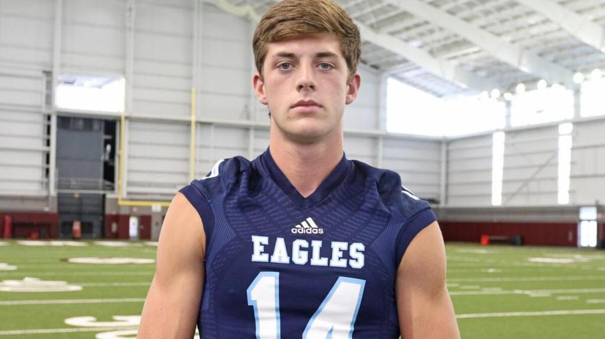 Chapin High quarterback Trad Beatty is transferring to Ben Lippen.