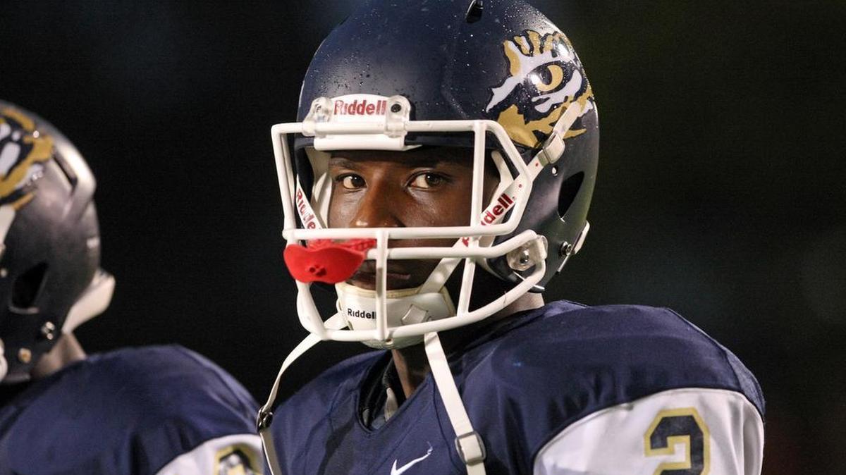 Blythewood quarterback David Isreal committed to Butler Community College (Kan).