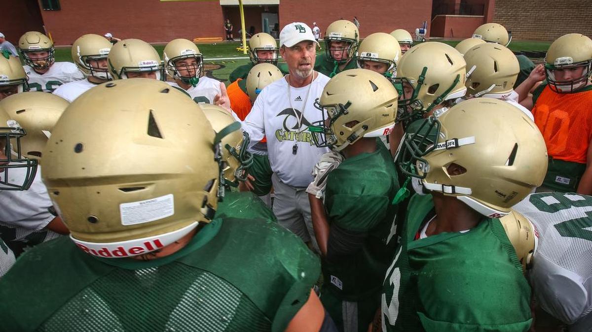 Head coach David Bennett and the River Bluff Gators.
