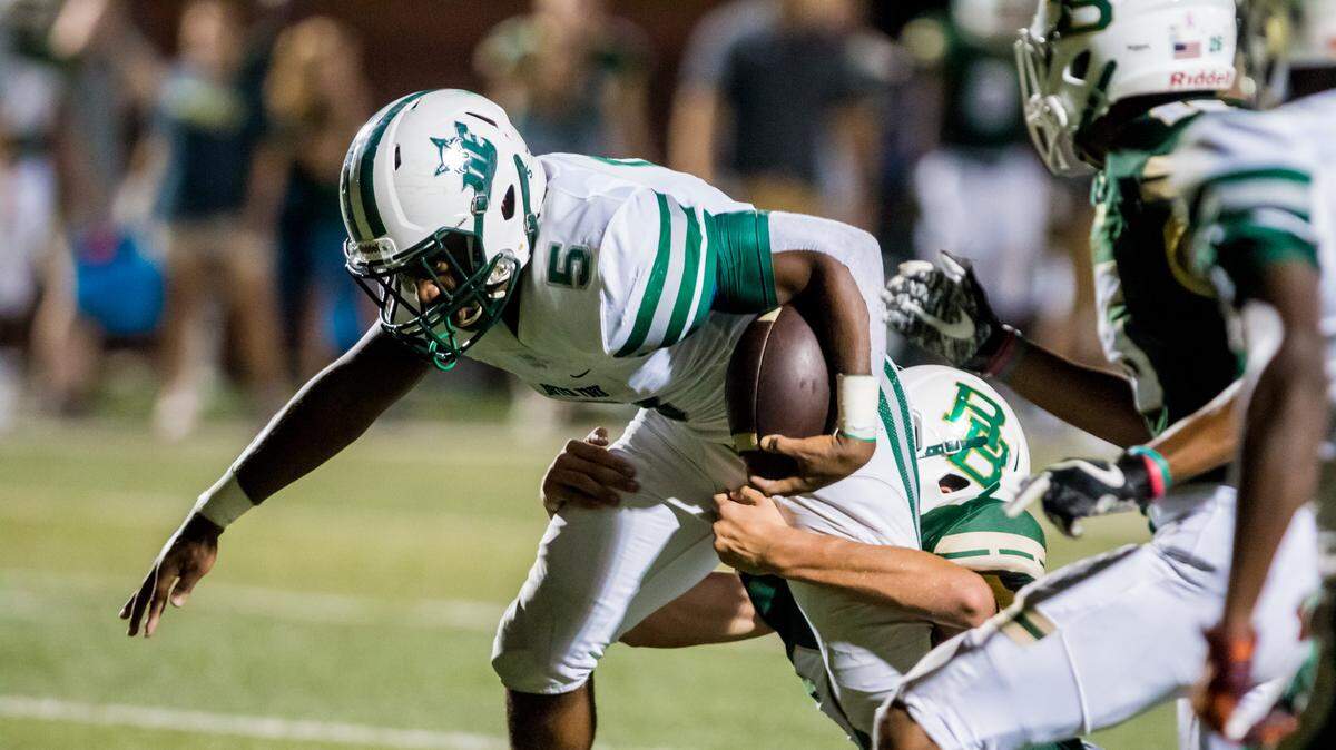 Dutch Fork Silver Foxes Ron Hoff (5) makes a long run during the game between Dutch Fork High at River Bluff High School.