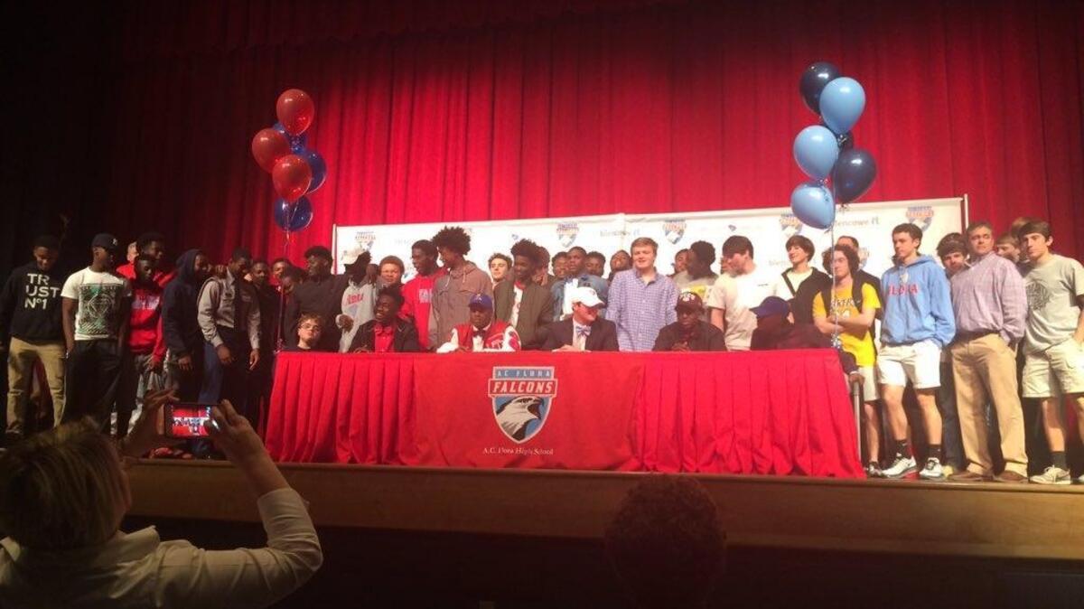 A.C. Flora football signees