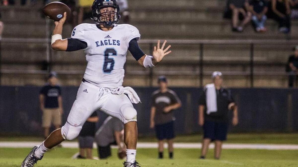 Chapin quarterback Logan Bailey