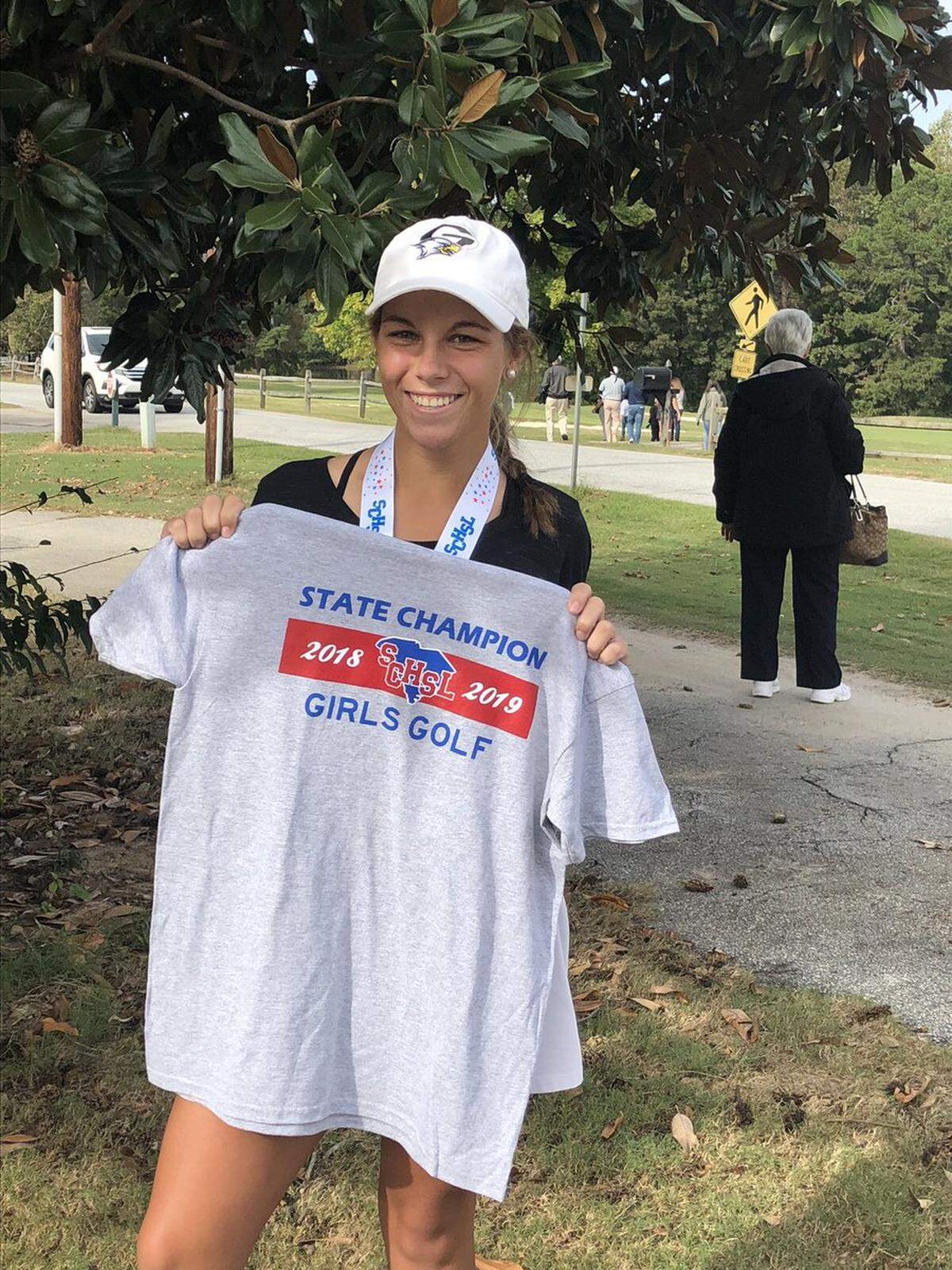 Gray Collegiate’s Jensen Castle wins the individual championship at the Class 3A girls golf championship on Tuesday, Oct. 23.