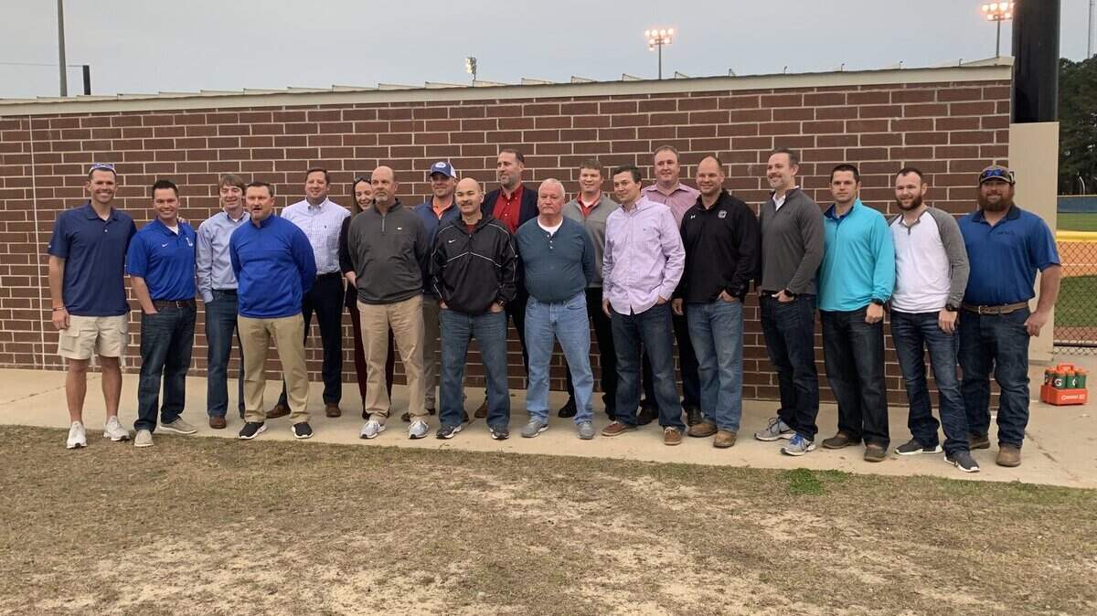 Members of the 1999 Lexington baseball championship team were honored Wednesday before the Wildcats’ game against White Knoll. Lexington won, 8-4.