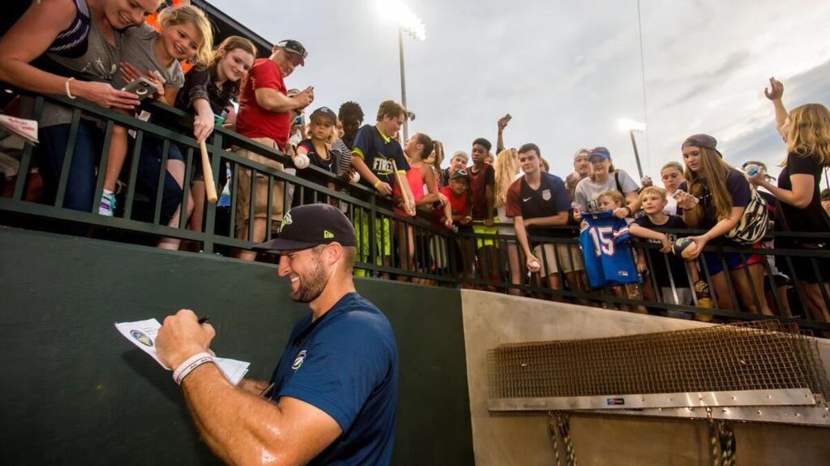 Tim Tebow’s presence with Columbia Fireflies and St. Lucie Mets helped both teams set attendance records this season.