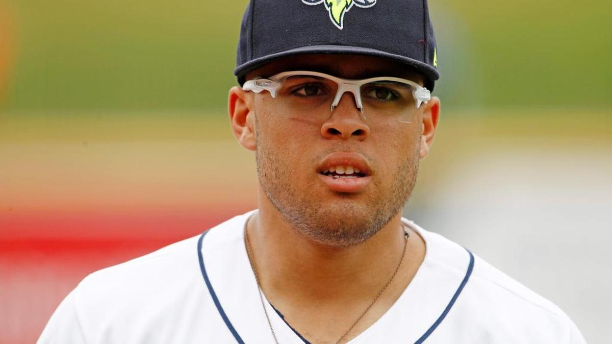 Columbia Fireflies centerfielder Desmond Lindsay