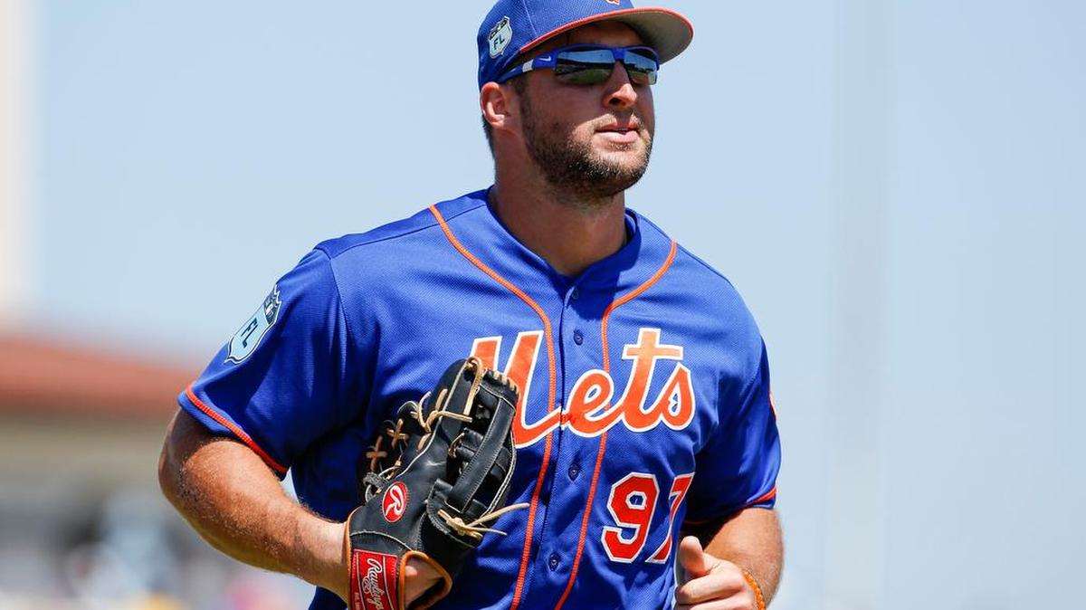 New York Mets outfielder Tim Tebow