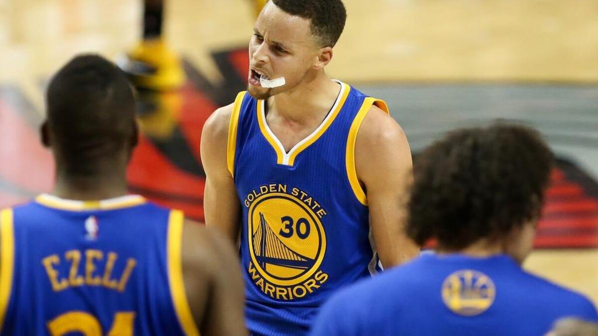 Golden State Warriors guard Stephen Curry (30)